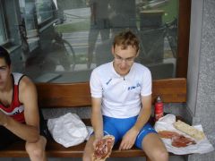 img_2377b.jpg